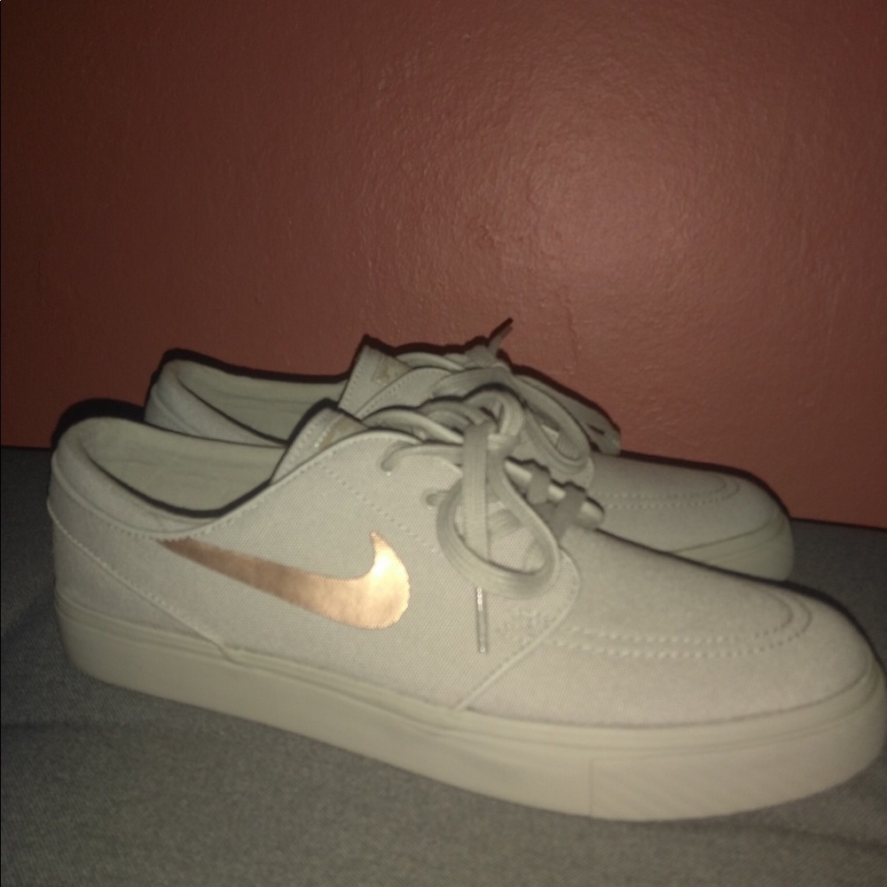 Nike janoskis